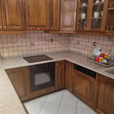 Theodoros شقة ليونِذيو