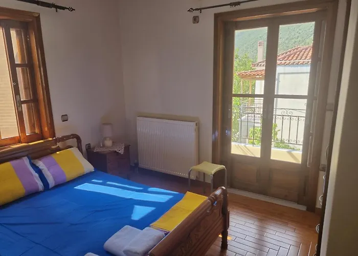 Theodoros Apartamento *